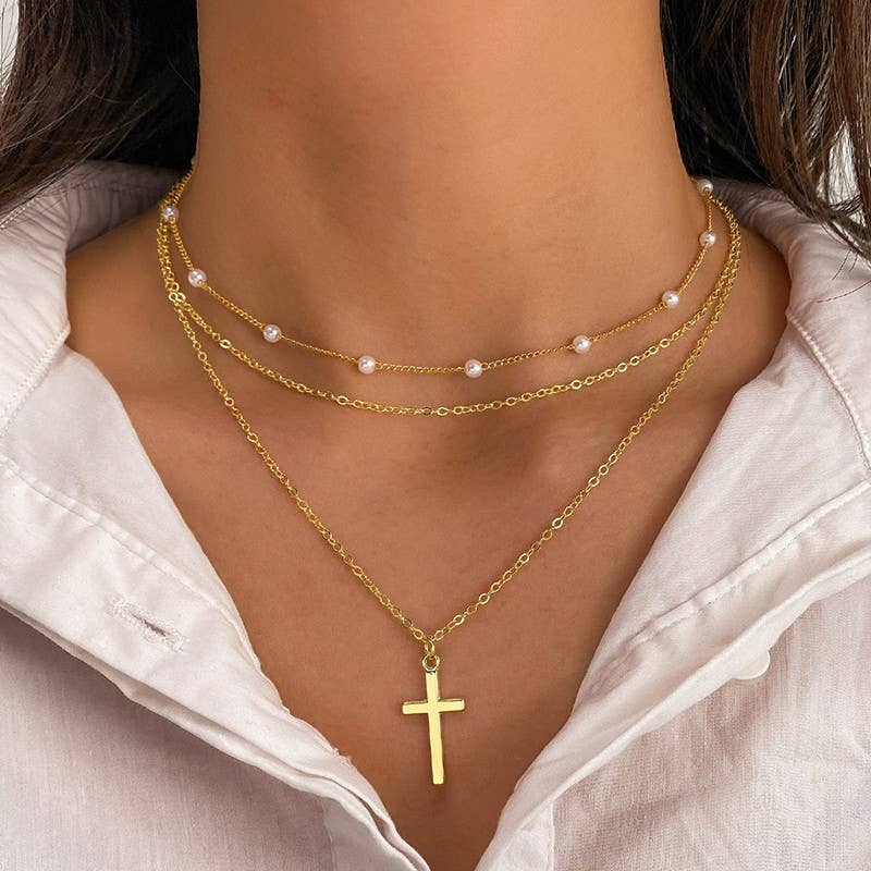 18K STAINLESS STEEL TARNISH FREE CROSS NECKLACE | 40NK370: GOLD