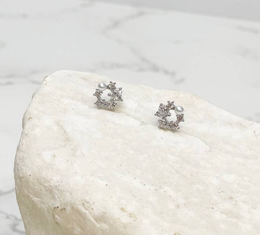 Cubic Zirconia Heart Cluster