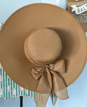 Load image into Gallery viewer, Farrah Floppy Hat
